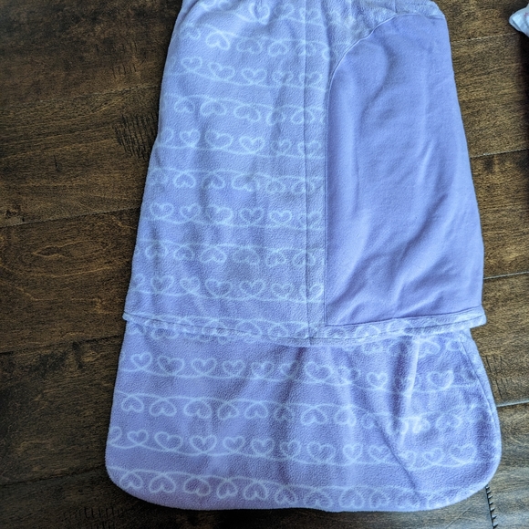 Set of 2 halo sleep swaddles. - Picture 5 of 9